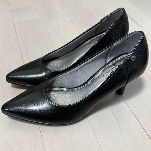 Brand new life stride heels - Picture 2 of 5